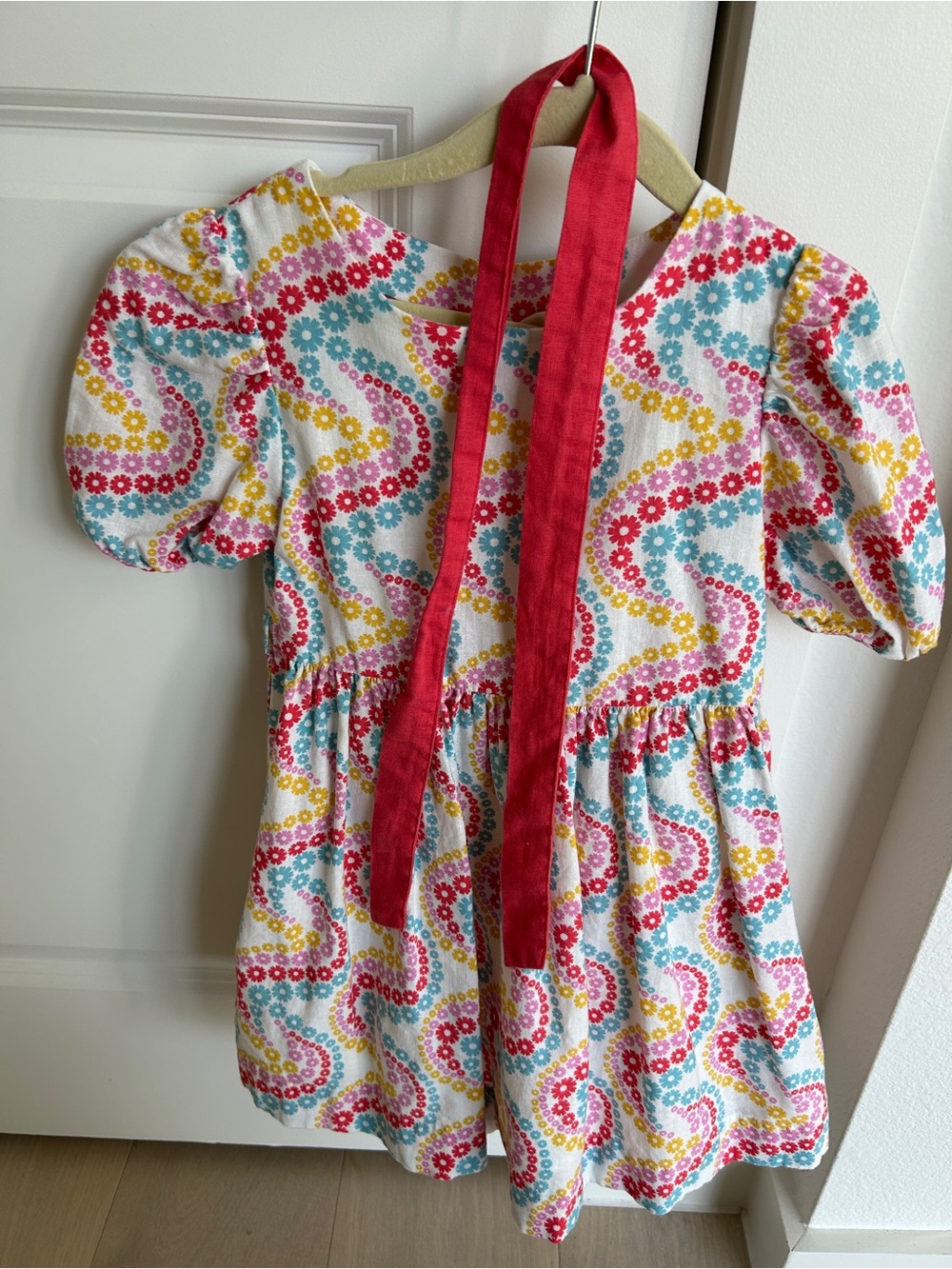 Mini Boden Floral Linen and Cotton Puff Sleeve Dress size 4-5